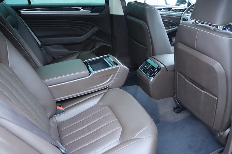 Volkswagen Phideon, 2023 — фото 11 из 12