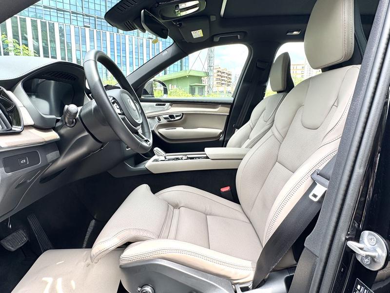 Volvo XC90, 2025 — фото 9 из 12