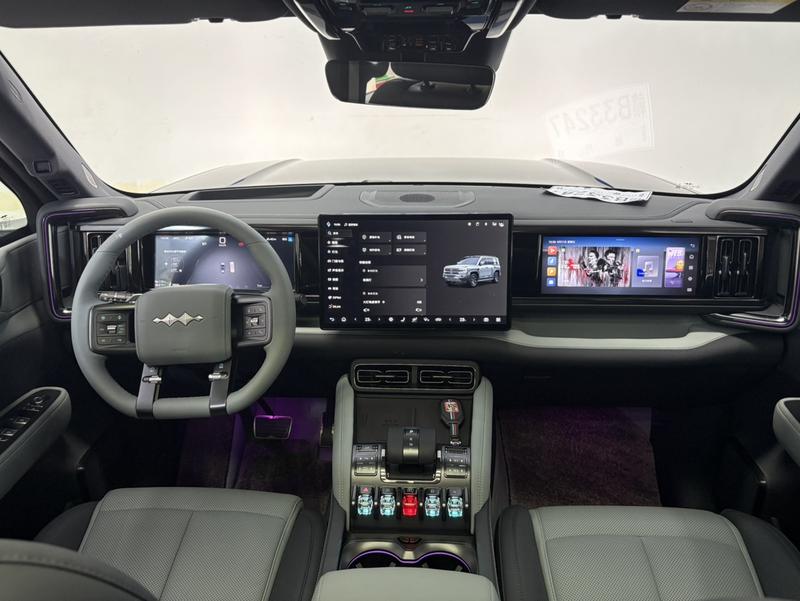 BYD FangChengBao Leopard 5, 2025 — фото 9 из 12