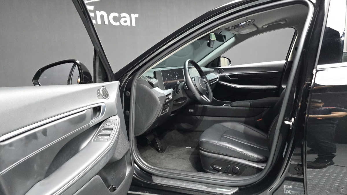 Hyundai Sonata, 2023 — фото 9 из 12