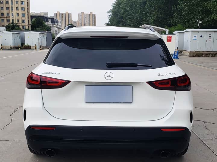 Mercedes-Benz GLA-Class AMG, 2022 — фото 4 из 9
