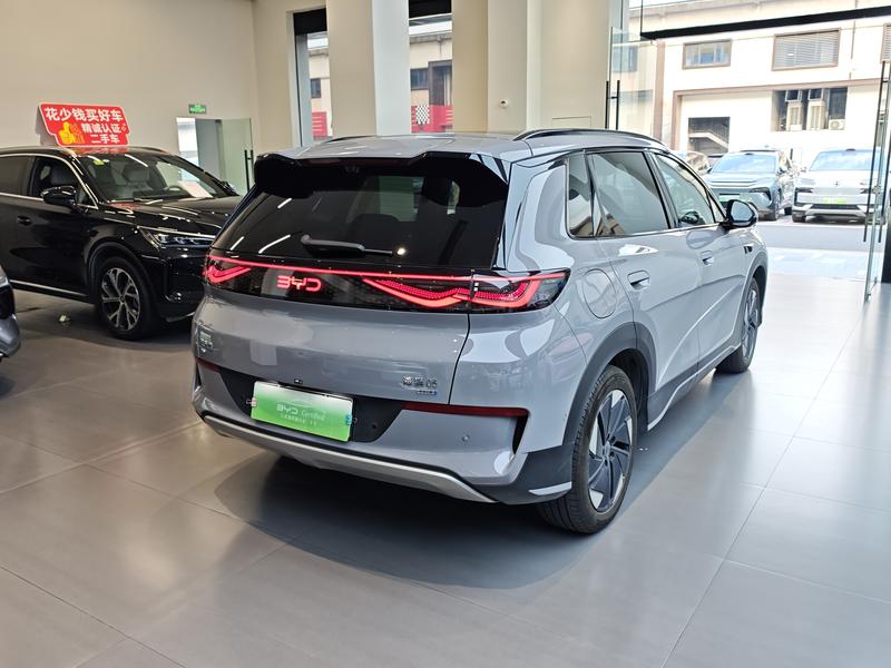BYD Sea Lion 05 EV, 2025 — фото 6 из 10