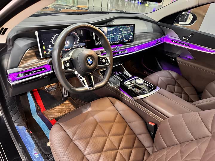 BMW 7 Series, 2024 — фото 9 из 9