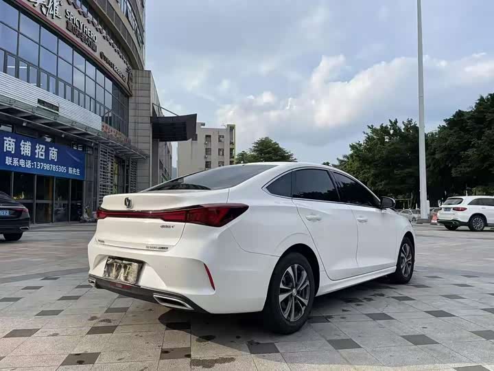 Changan Eado Plus, 2024 — фото 8 из 9