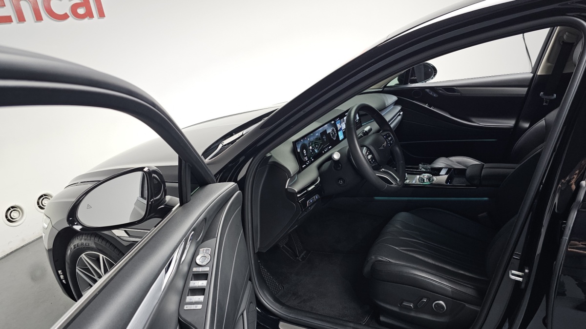 Genesis G80, 2024 — фото 9 из 12