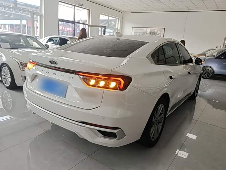 Ford Mondeo, 2023 — фото 7 из 9
