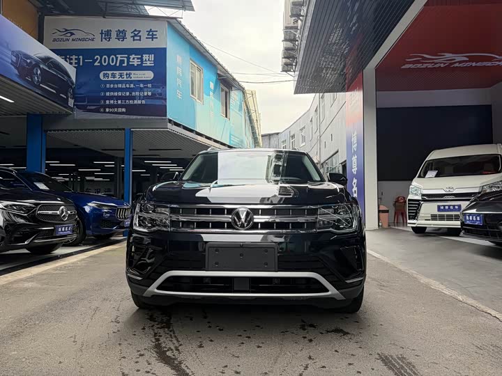 Volkswagen Teramont Pro, 2023 — фото 2 из 9