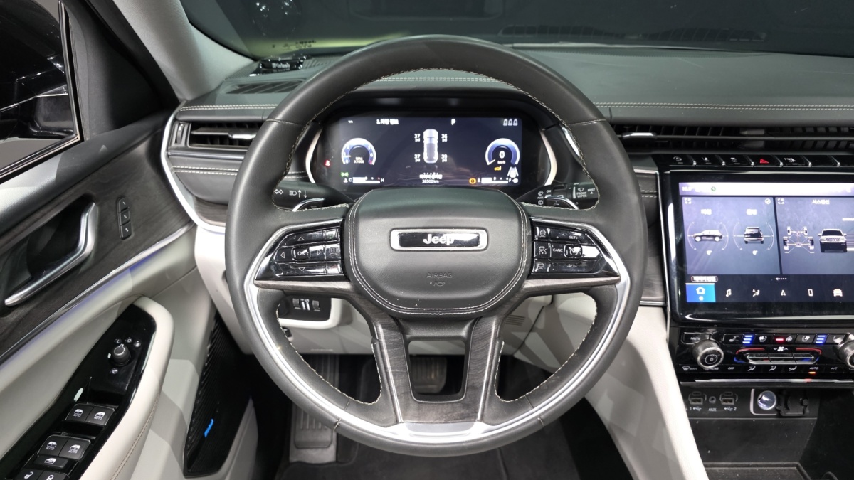 Jeep Cherokee, 2023 — фото 11 из 12