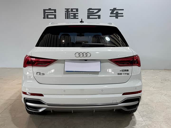Audi Q3, 2023 — фото 5 из 9