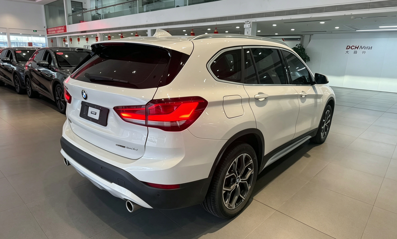 BMW X1, 2022 — фото 6 из 12