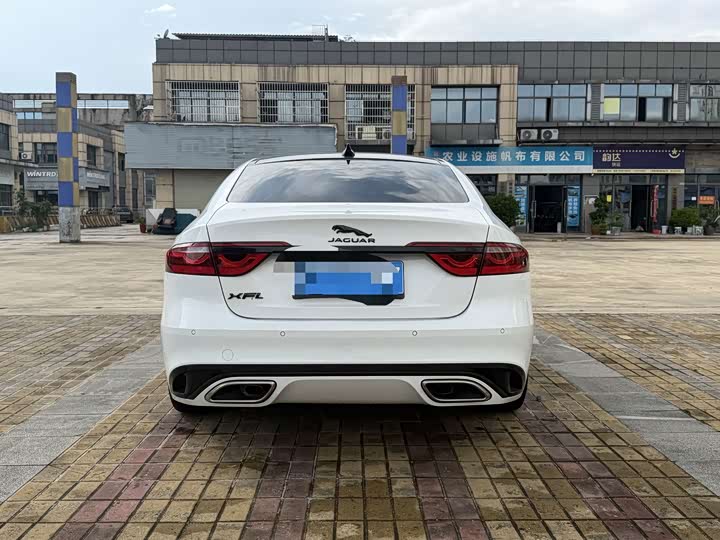 Jaguar XF L, 2022 — фото 9 из 9