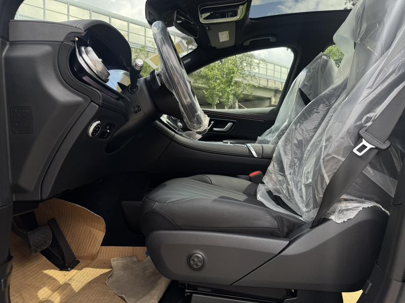 Mercedes-Benz EQS SUV, 2026 — фото 11 из 12