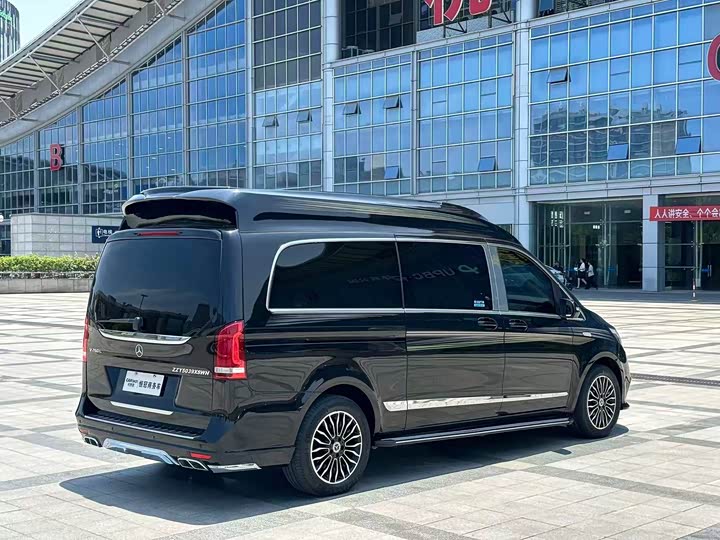 Mercedes-Benz V-Class, 2021 — фото 5 из 9