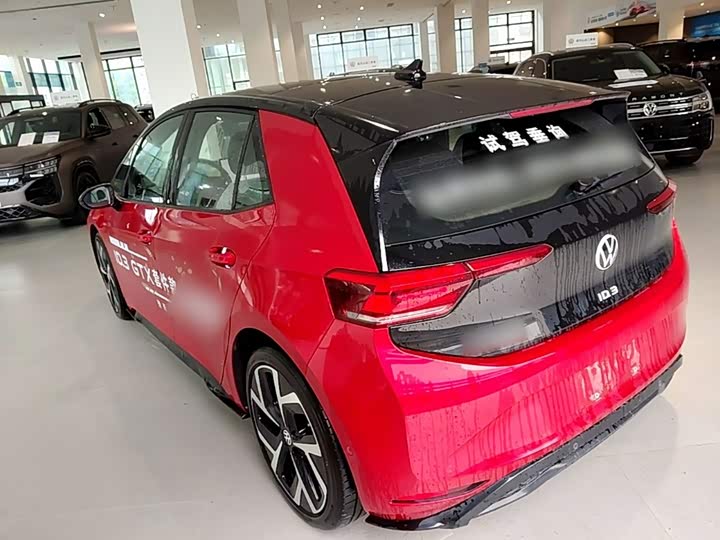 Volkswagen ID.3, 2025 — фото 5 из 9