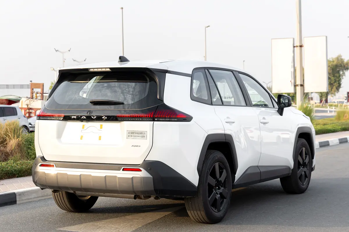 Toyota Rav 4, 2026 — фото 4 из 10