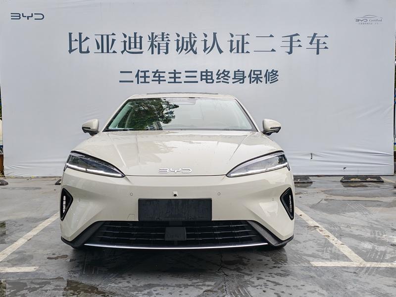 BYD Seal 07 EV, 2026 — фото 2 из 12