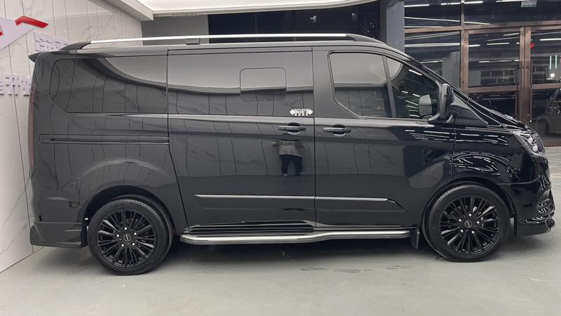 Ford Tourneo, 2022 — фото 8 из 12