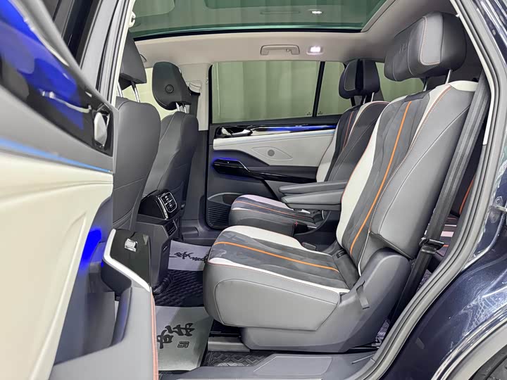 Volkswagen ID.6 Crozz, 2023 — фото 5 из 9
