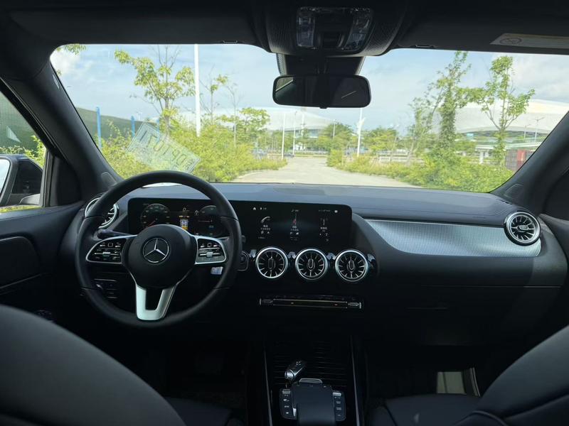 Mercedes-Benz EQA, 2024 — фото 6 из 10