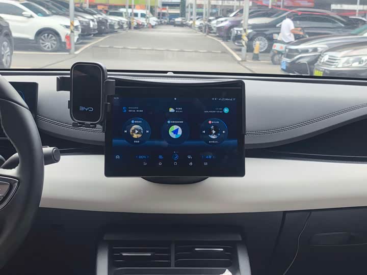 BYD Seal 06 Hybrid/EV, 2024 — фото 6 из 9