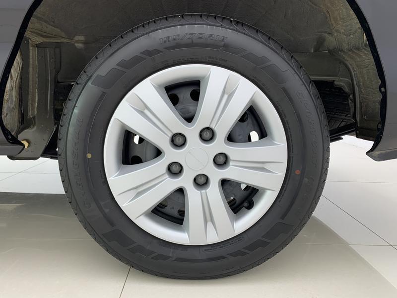 Dongfeng Forthing Lingzhi M5, 2026 — фото 11 из 12