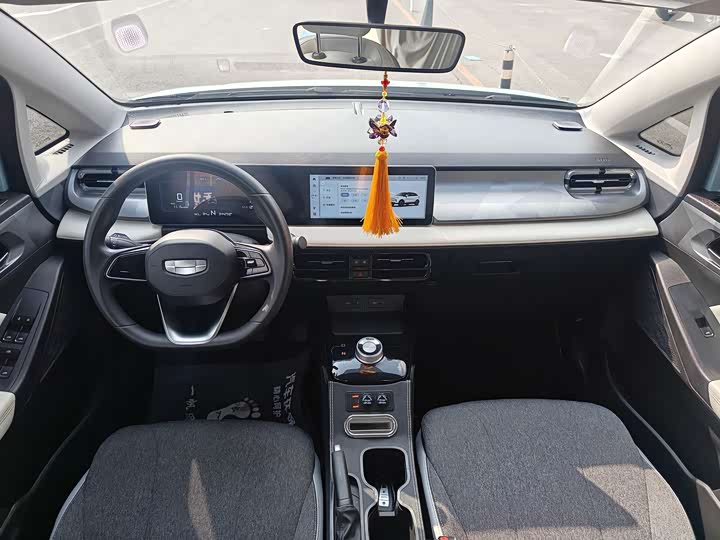 Geely Geometry E Firefly, 2024 — фото 6 из 9