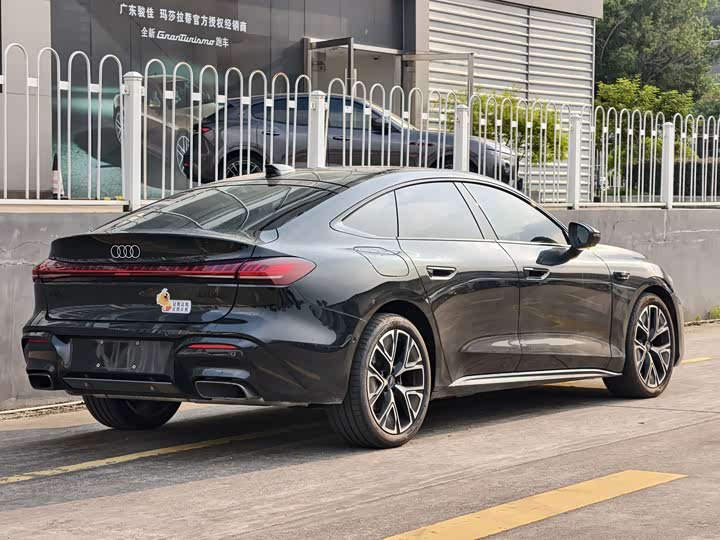 Audi A5L Sportback, 2026 — фото 7 из 9