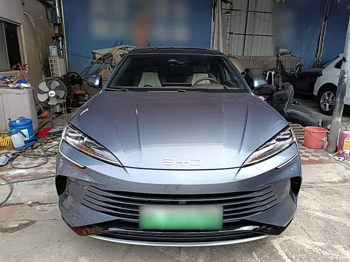 BYD Seal 07 DM-i Hybrid, 2024 — фото 3 из 9