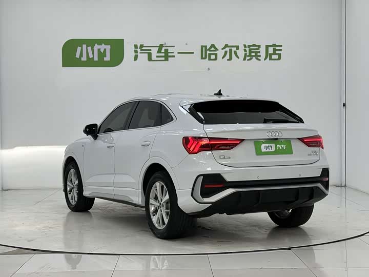Audi Q3 Sportback, 2023 — фото 4 из 9