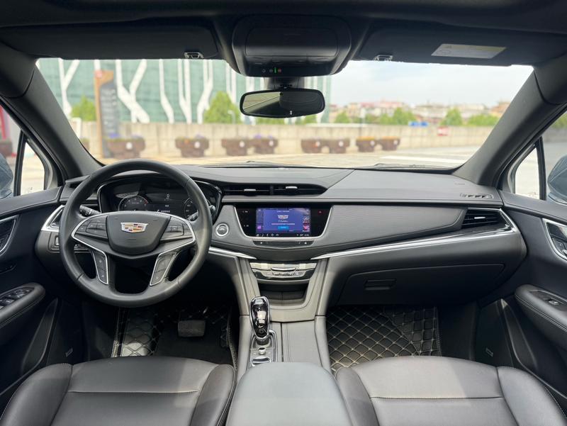 Cadillac XT5, 2022 — фото 7 из 12