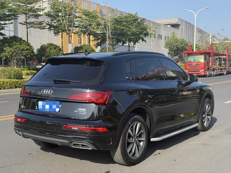 Audi Q5L, 2023 — фото 6 из 10