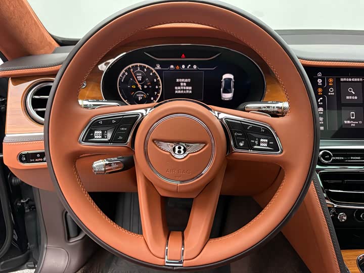 Bentley Flying Spur Hybrid, 2023 — фото 9 из 9
