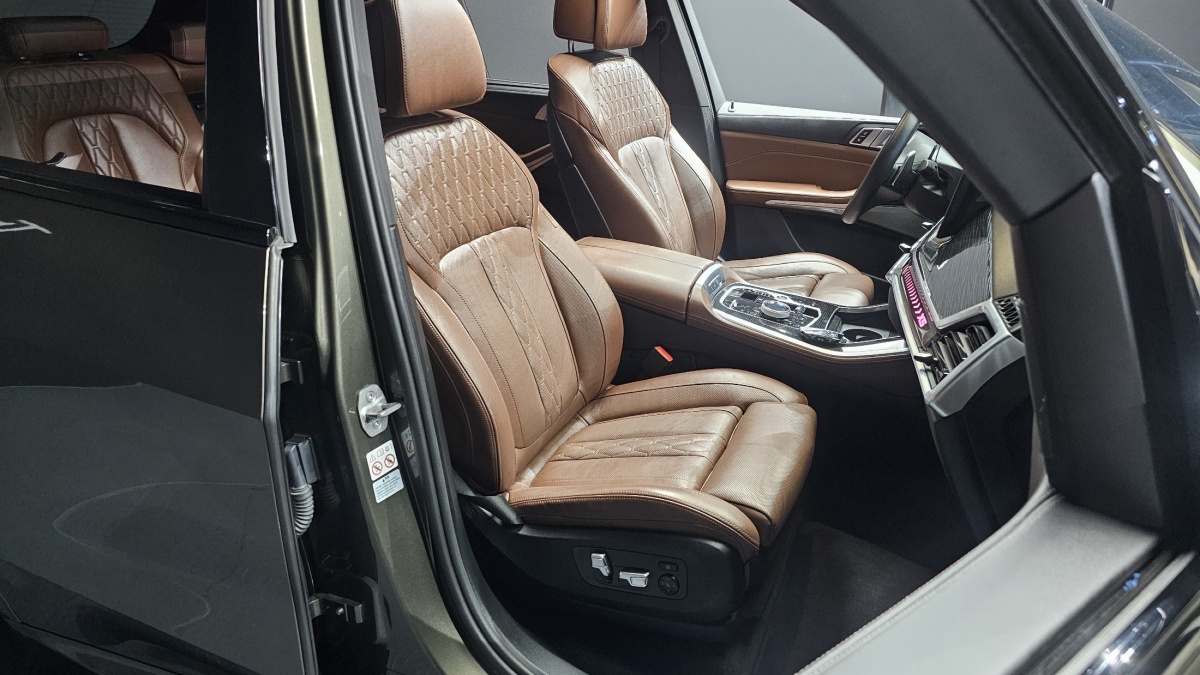 BMW X5, 2024 — фото 12 из 12