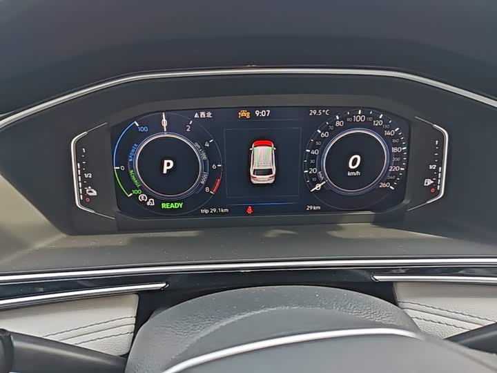 Volkswagen Tiguan L Hybrid, 2025 — фото 8 из 9