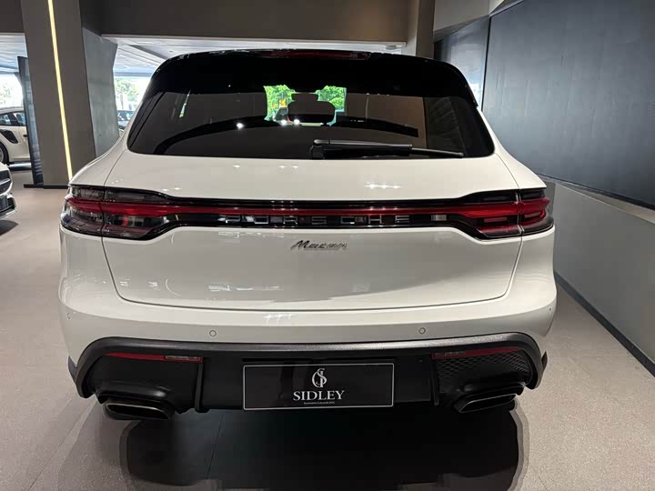 Porsche Macan, 2022 — фото 7 из 9