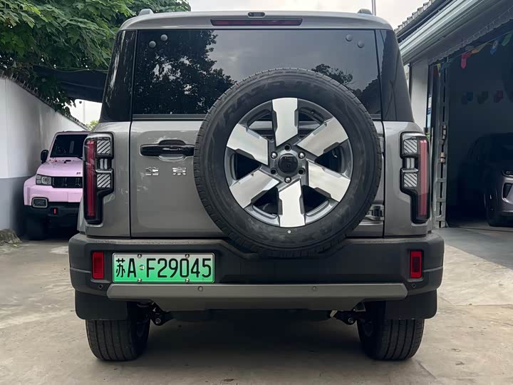 BAIC Beijing BJ40 Hybrid, 2026 — фото 8 из 9