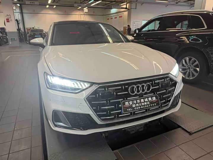 Audi A7L, 2024 — фото 2 из 5