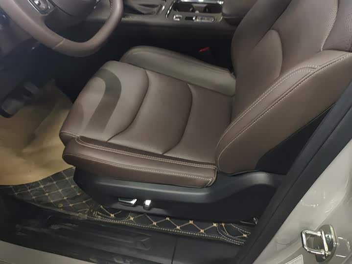 Wuling Starlight 730, 2025 — фото 9 из 9