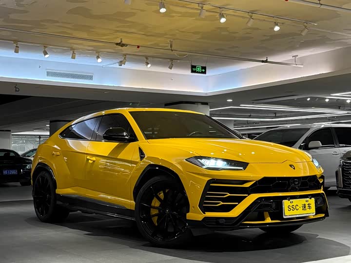 Lamborghini Urus, 2022 — фото 3 из 9