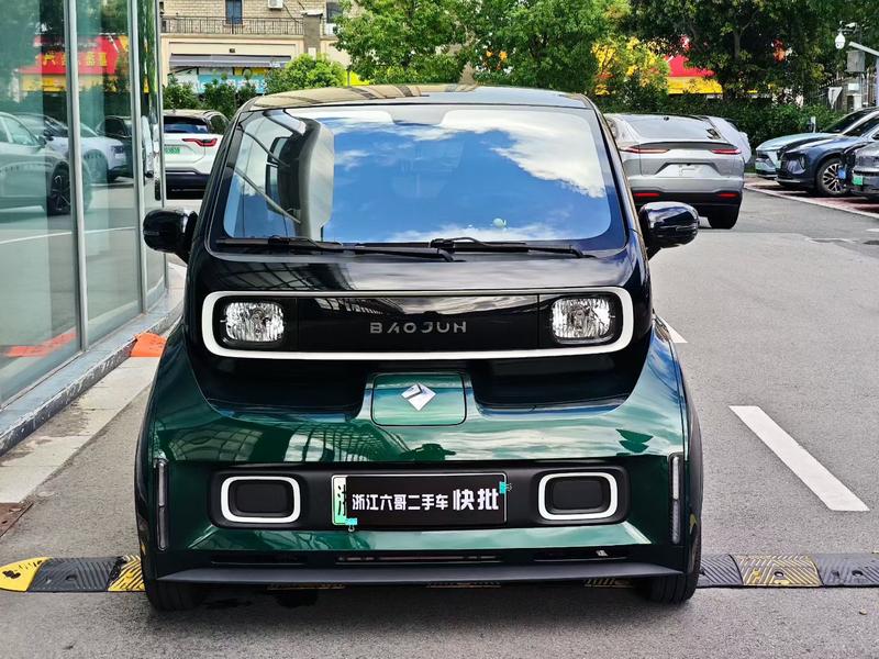 Baojun KiWi EV, 2022 — фото 2 из 12