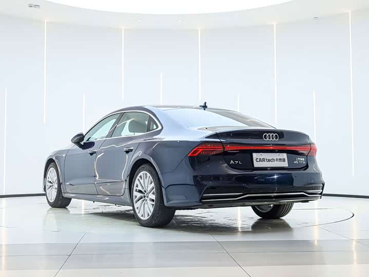 Audi A7L, 2023 — фото 7 из 9