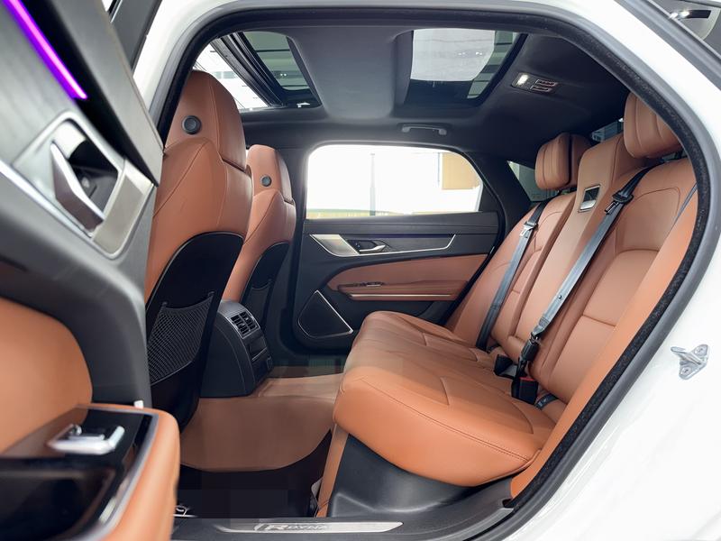 Jaguar XF L, 2022 — фото 8 из 10