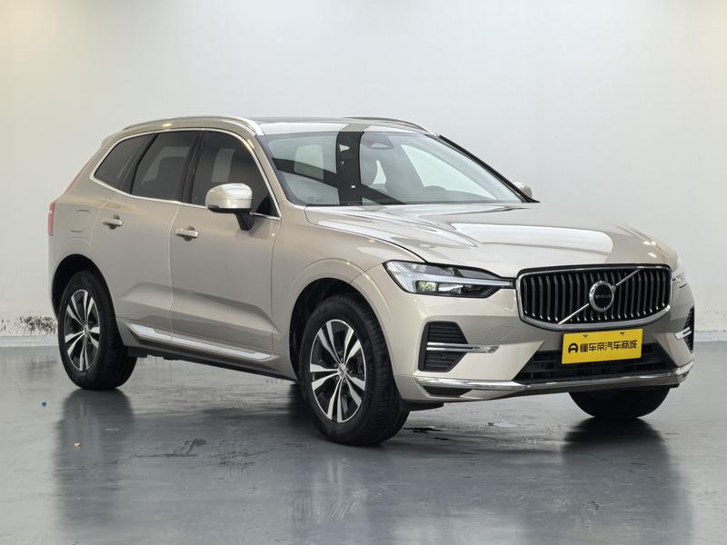 Volvo XC60, 2023 — фото 3 из 12