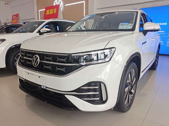 Volkswagen Tayron, 2023 — купить в Брянске под ключ
