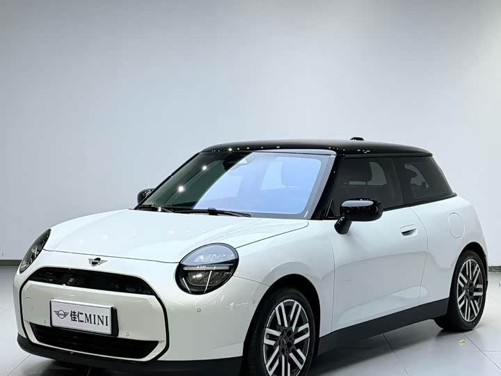 Mini Cooper, 2024 — купить в Саранске под ключ