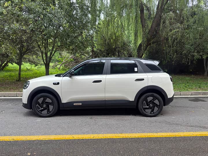 Chery QQ QQ3 EV, 2026 — фото 7 из 9