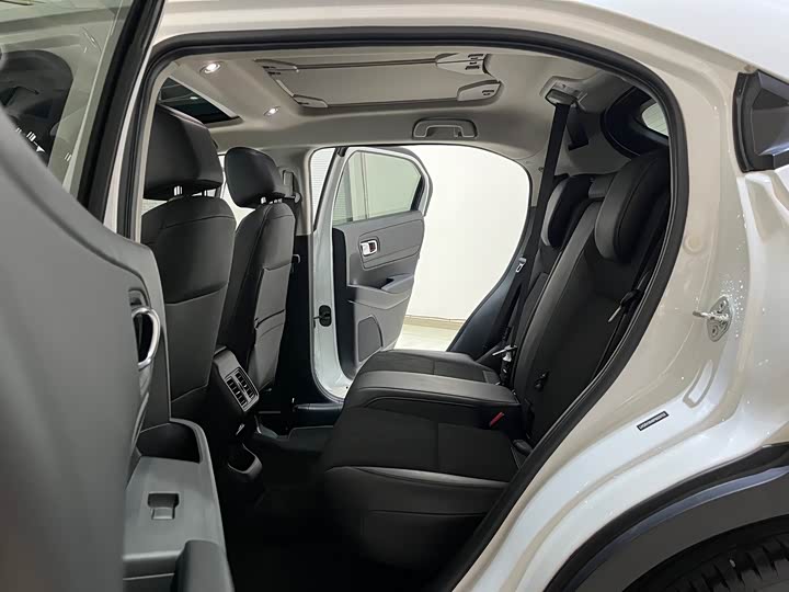 Honda Vezel, 2023 — фото 9 из 9