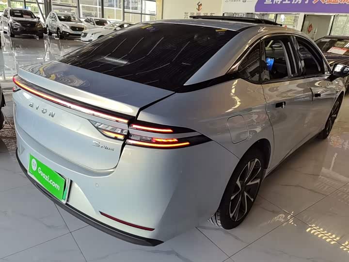 GAC Aion S Plus, 2023 — фото 7 из 9