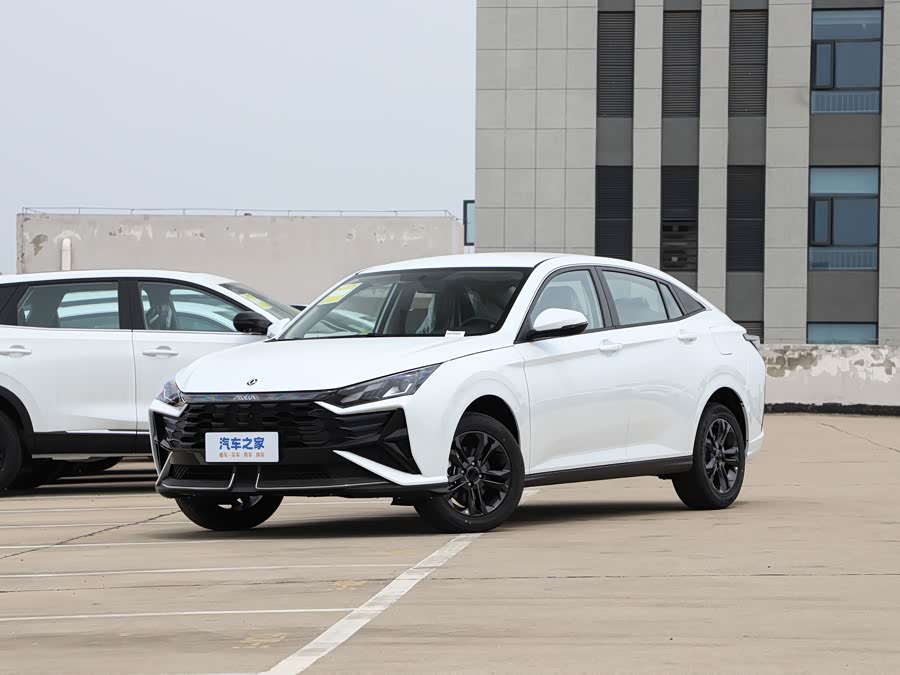 Dongfeng Aeolus Yixuan, 2026 — купить в Тамбове под ключ