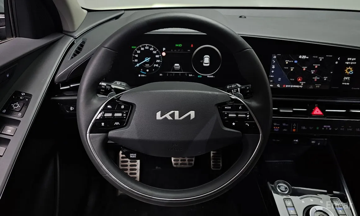 Kia Niro, 2022 — фото 12 из 12